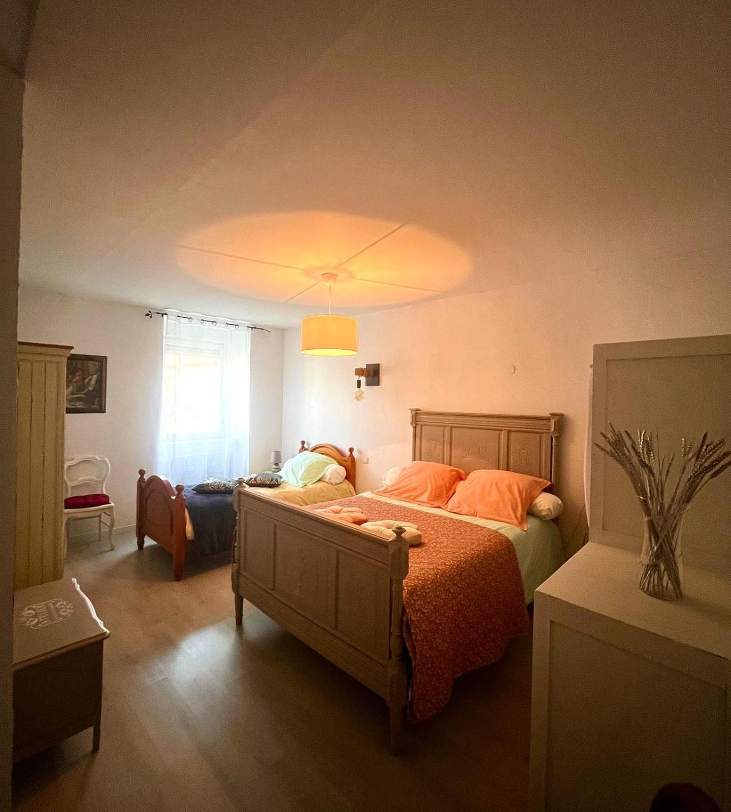 Meuble 3 Etoiles Dans Un Petit Village Du Gers Villecomtal-Sur-Arros المظهر الخارجي الصورة